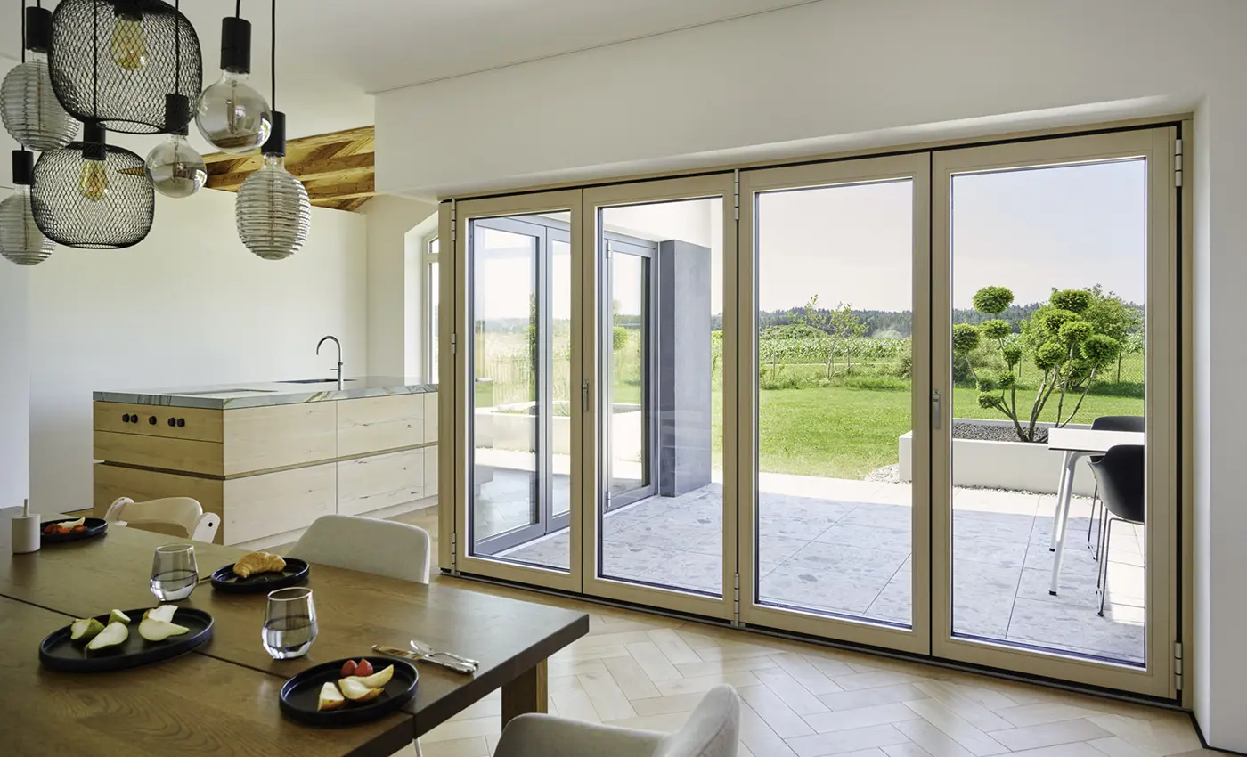 Combiline Glas-Faltwand von innen